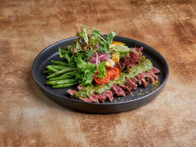 Grilled beef salad <br>380 гр.