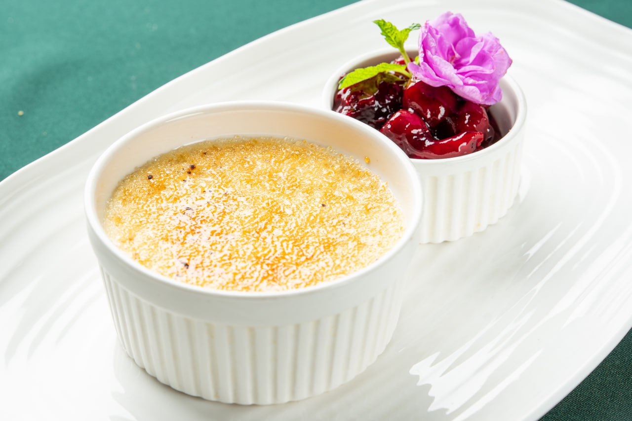 Крем брюле с вишней конфи<br>210 гр.<br>