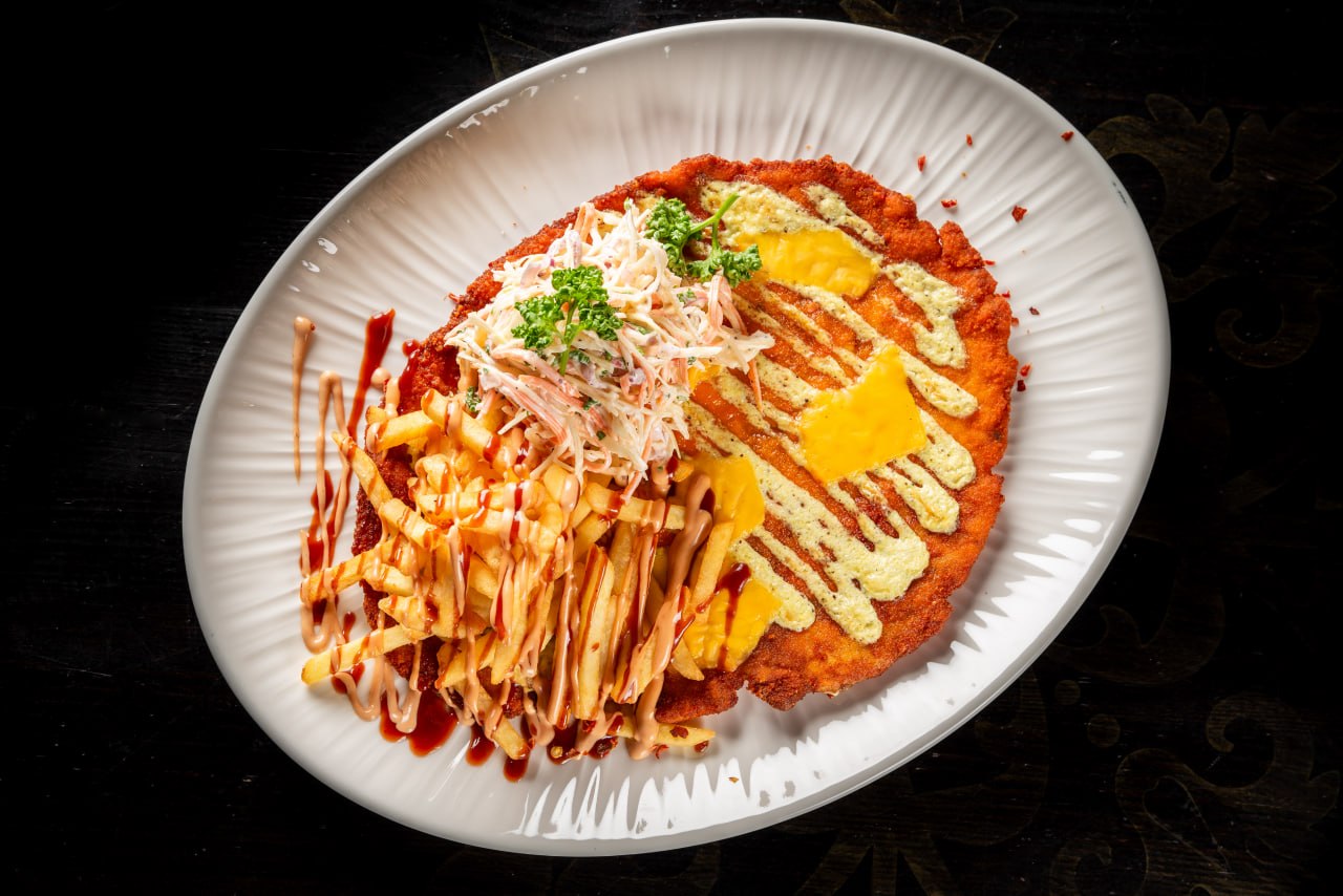 American schnitzel <br><span color-type="color" style="color:  #ffffff;">600 g.<br></span>